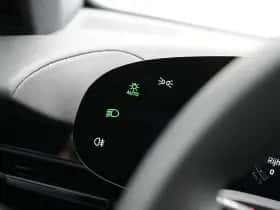 Porsche Taycan (0) thumbnail 31