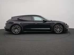 Porsche Taycan (0) thumbnail 6