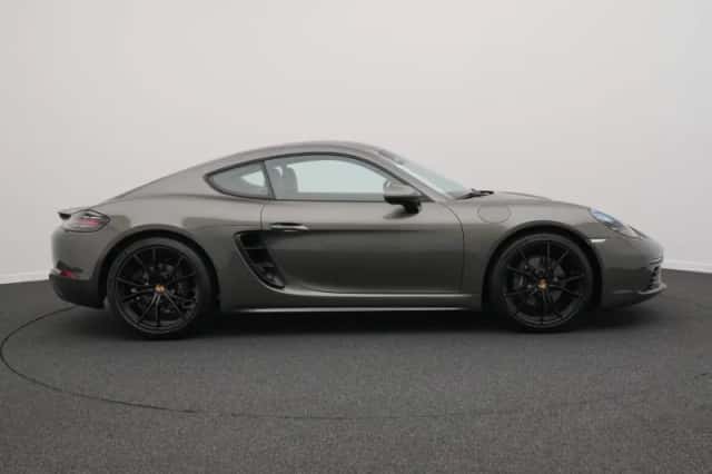 Porsche 718 (2025) thumbnail 6