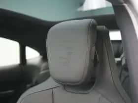 Porsche Taycan (0) thumbnail 19