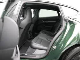 Porsche Taycan (0) thumbnail 20