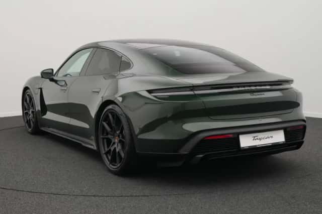 Porsche Taycan (0) thumbnail 3