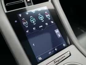 Porsche Taycan (0) thumbnail 28