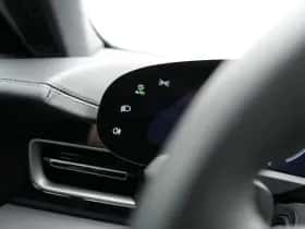 Porsche Taycan (0) thumbnail 30