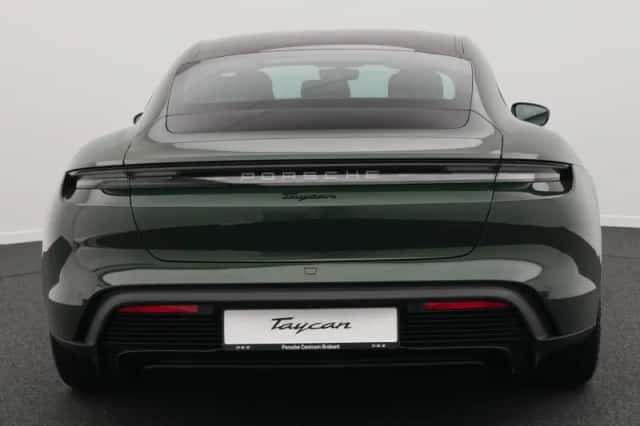Porsche Taycan (0) thumbnail 4