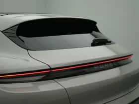 Porsche Taycan (0) thumbnail 14