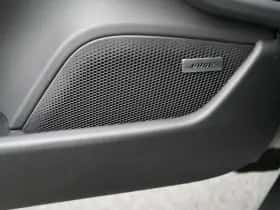 Porsche Taycan (0) thumbnail 36