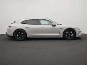 Porsche Taycan (0) thumbnail 6