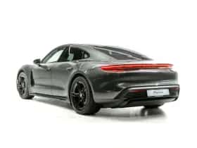 Porsche Onbekend (2025) thumbnail 3