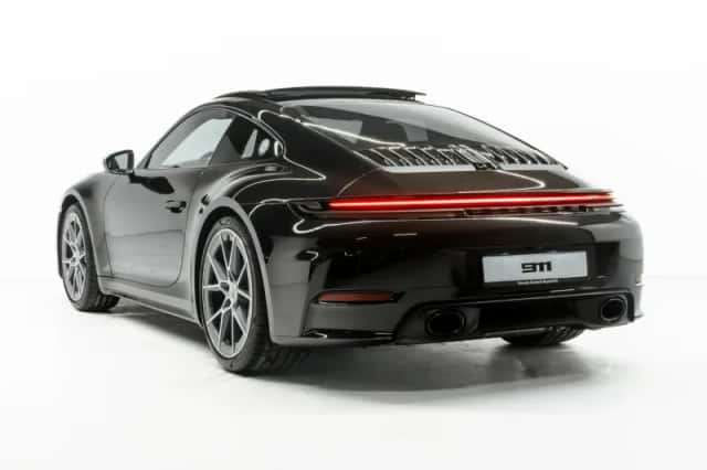Porsche 911 (2026) thumbnail 3