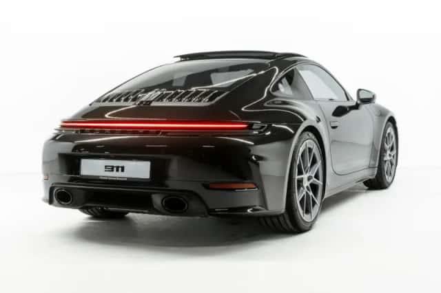 Porsche 911 (2026) thumbnail 5