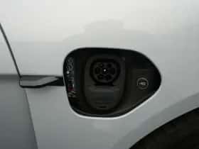 Porsche Taycan (2026) thumbnail 37