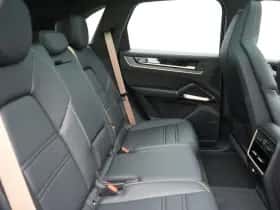 Porsche Cayenne (0) thumbnail 23