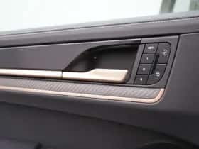 Porsche Cayenne (0) thumbnail 45