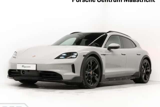 Porsche Taycan (2025) thumbnail 1