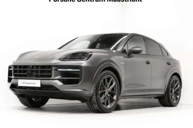 Porsche Cayenne (2025) thumbnail 1