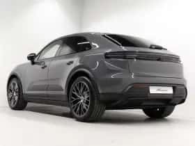 Porsche Onbekend (2025) thumbnail 3