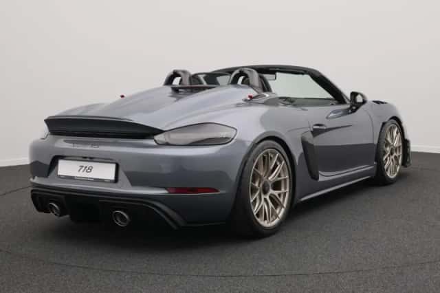 Porsche 718 (2026) thumbnail 5