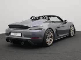 Porsche 718 (0) thumbnail 5