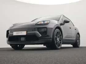 Porsche Macan (0) thumbnail 9