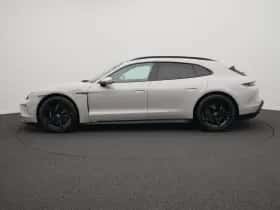 Porsche Taycan (0) thumbnail 2