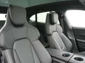 Porsche Taycan (0) thumbnail 22