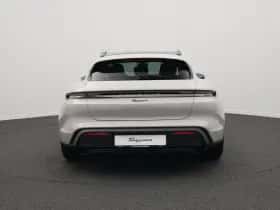Porsche Taycan (0) thumbnail 4