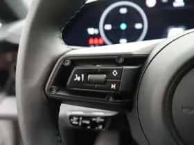 Porsche Taycan (0) thumbnail 33
