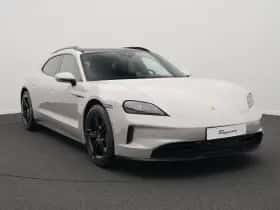 Porsche Taycan (0) thumbnail 7