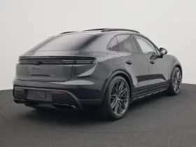 Porsche Macan (0) thumbnail 5
