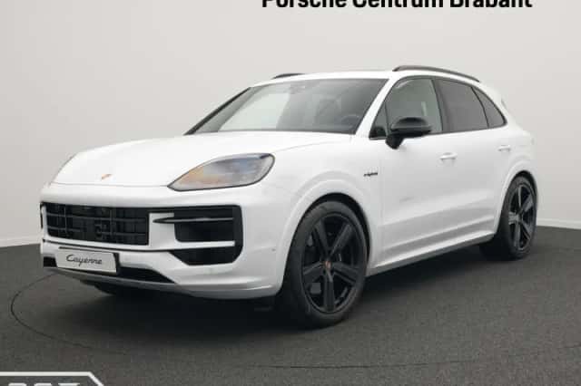 Porsche Cayenne (2026) thumbnail 1