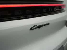 Porsche Cayenne (0) thumbnail 26
