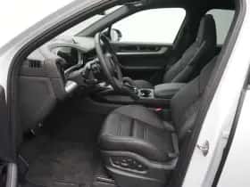 Porsche Cayenne (0) thumbnail 30