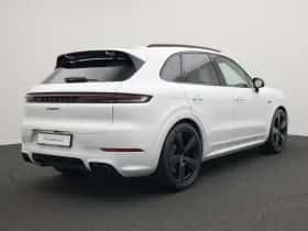 Porsche Cayenne (0) thumbnail 5