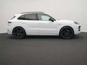Porsche Cayenne (0) thumbnail 6