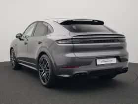 Porsche Cayenne (0) thumbnail 3