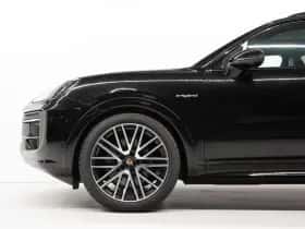 Porsche Cayenne (0) thumbnail 5