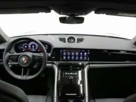 Porsche Panamera (0) thumbnail 12