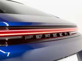 Porsche Panamera (0) thumbnail 18