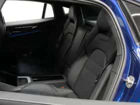 Porsche Panamera (0) thumbnail 22