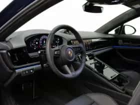 Porsche Panamera (0) thumbnail 10