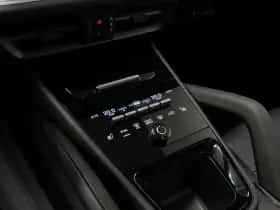 Porsche Cayenne (0) thumbnail 25