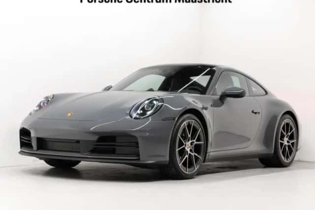 Porsche 911 (2026) thumbnail 1