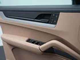 Porsche Cayenne (0) thumbnail 38