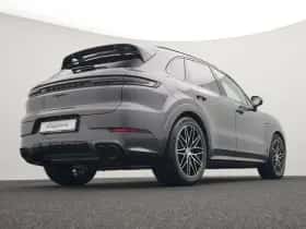 Porsche Cayenne (0) thumbnail 10