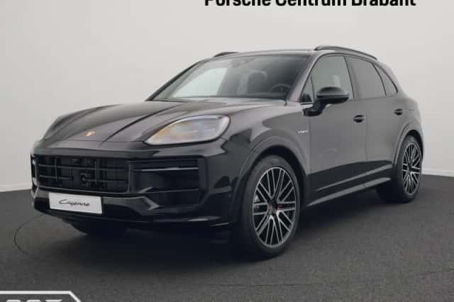 Porsche Cayenne (2026) thumbnail 1