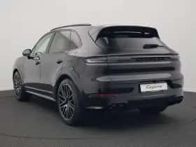 Porsche Cayenne (0) thumbnail 3