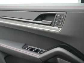 Porsche Cayenne (0) thumbnail 43