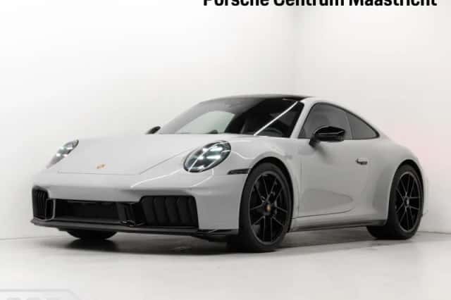 Porsche 911 (2026) thumbnail 1