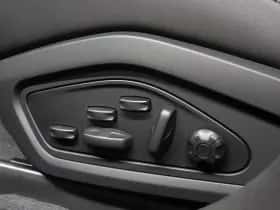 Porsche Taycan (0) thumbnail 20